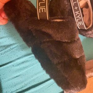 Womens size 9 slippers